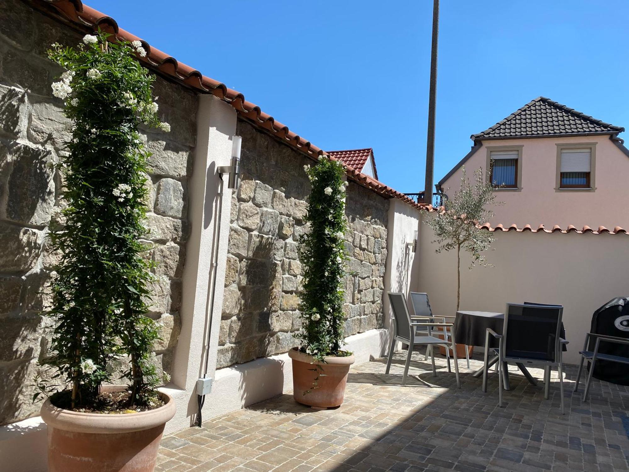 Wohnung Am Wasserschloss 로텐도프 외부 사진
